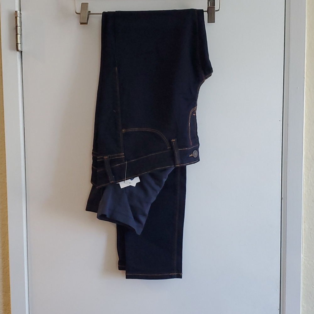 Old Navy Maternity Rockstar Super Skinny-long